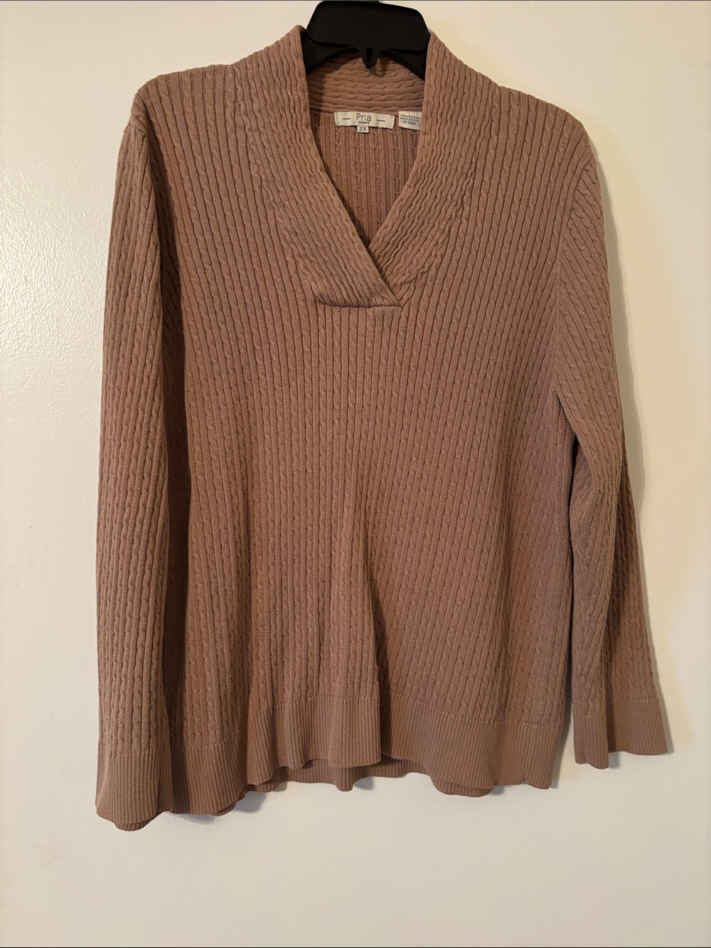 Pria Collection V-Neck Ribbed Sweater in Tan